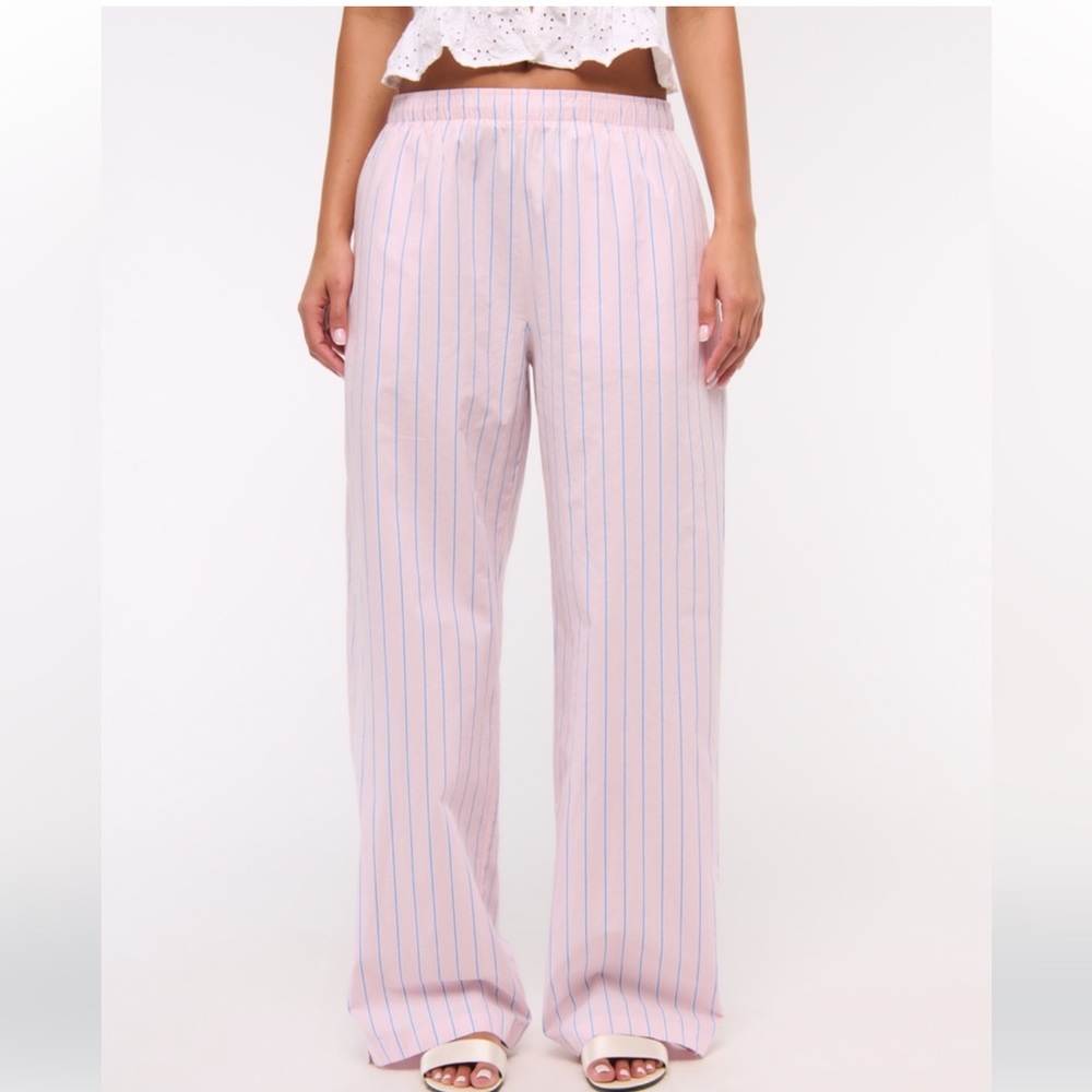 Worn Once Abercrombie Striped Wide Leg Pull-On Pant